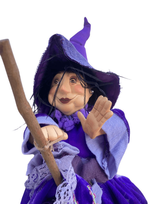 Witches of Pendle Jennet Device 35cm