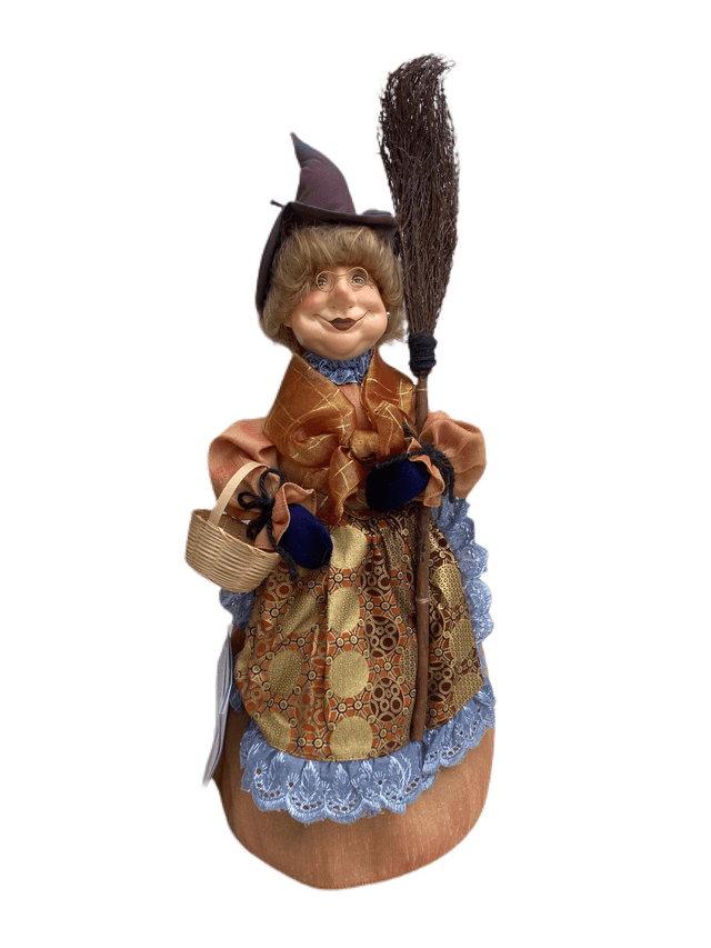 Witches of Pendle Gertrude 45 cm standing 